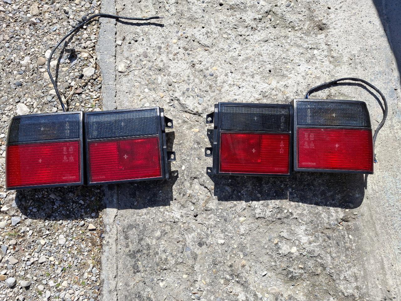 Feux arrière RENAULT 21 série 1 LesAnciennes.com