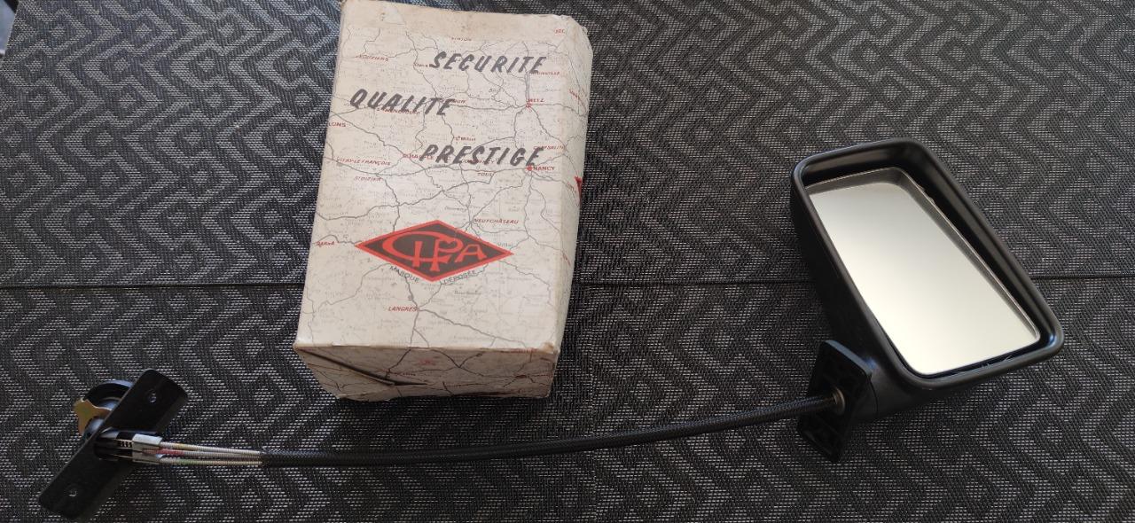 Rétroviseur gauche RENAULT 18 (R18) LesAnciennes.com