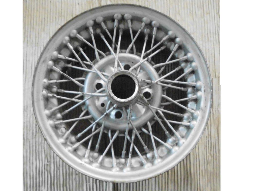 Lot de pièces FIAT SIATA, DINO Fiat etc LesAnciennes.com
