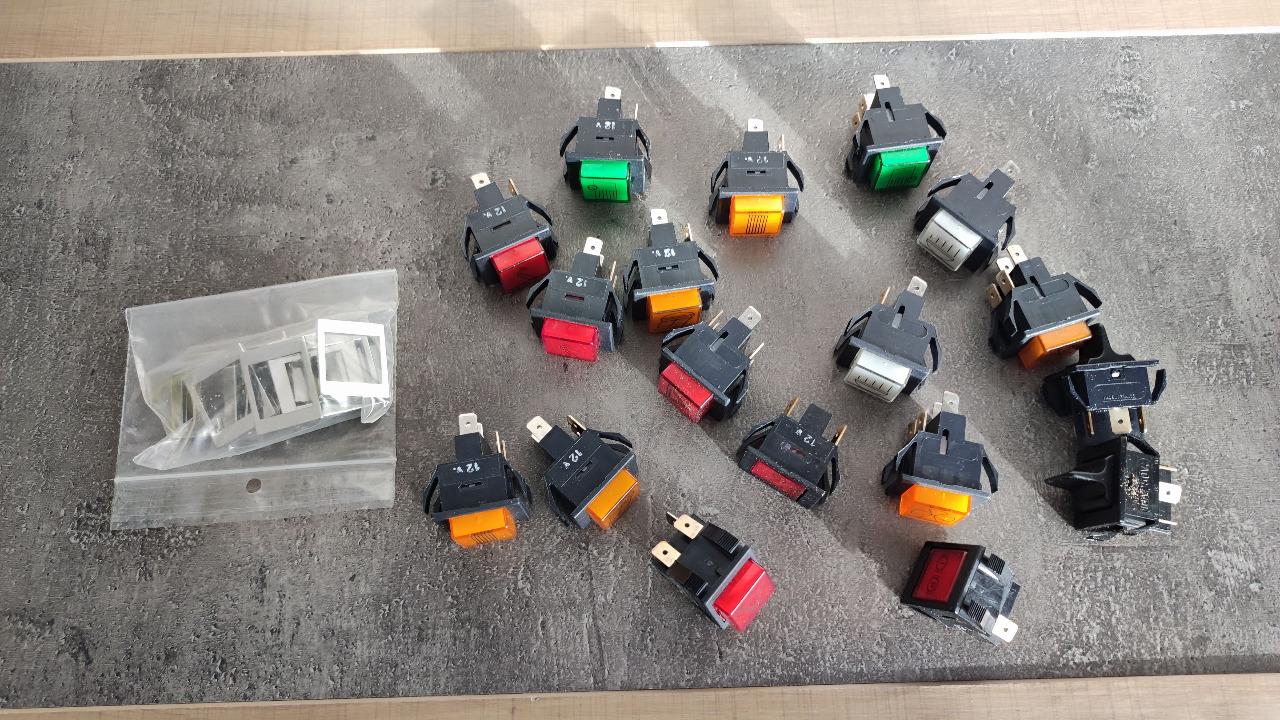 Interrupteurs Alpine A310 LesAnciennes.com