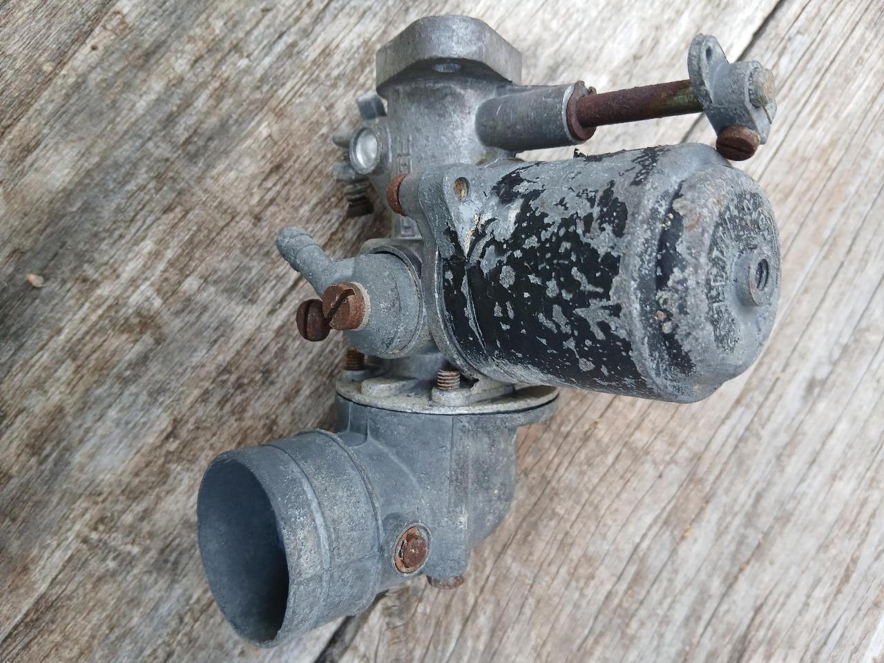 CARBU COZETTE LesAnciennes.com