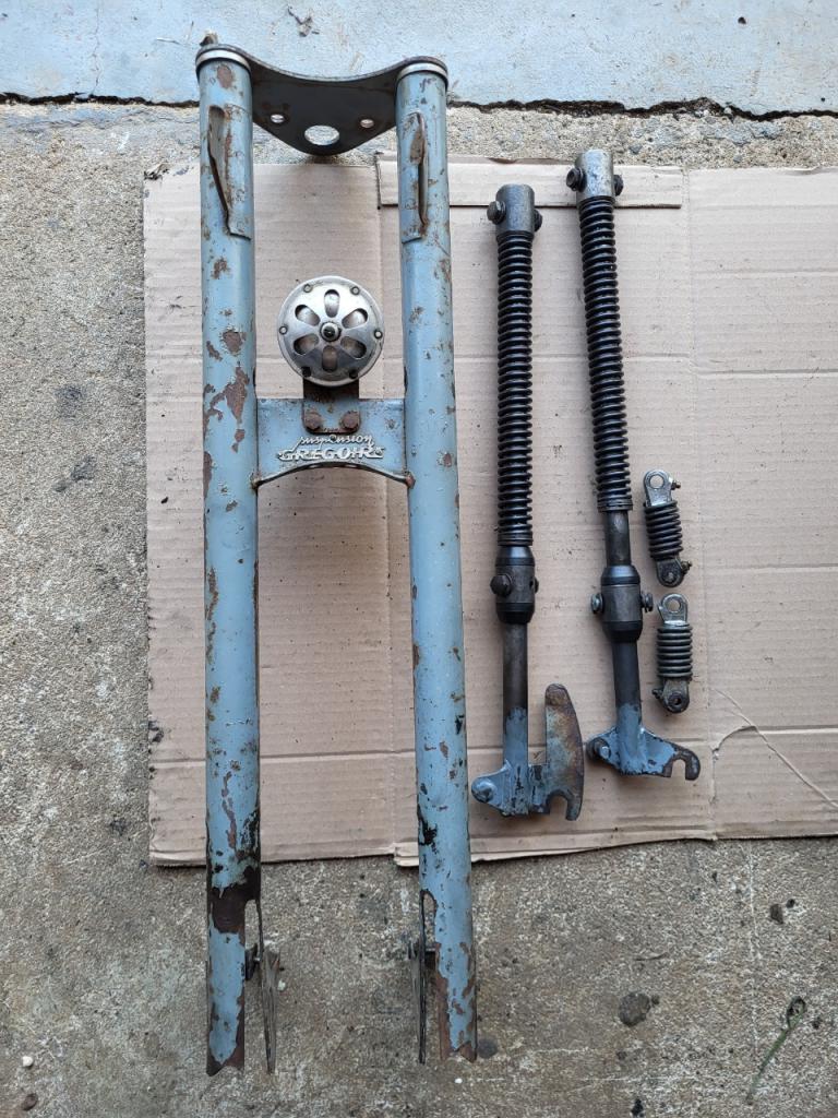 Fourche MONET GOYON Castor LesAnciennes.com