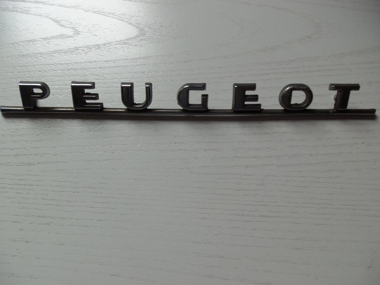 Logo PEUGEOT 204 LesAnciennes.com