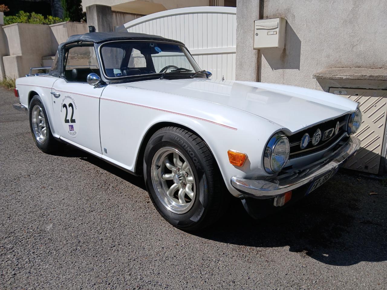 TRIUMPH TR6 cabriolet - 1973 LesAnciennes.com