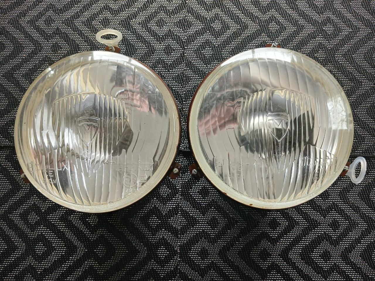 Phares SIMCA 1000 premier modèle . LesAnciennes.com