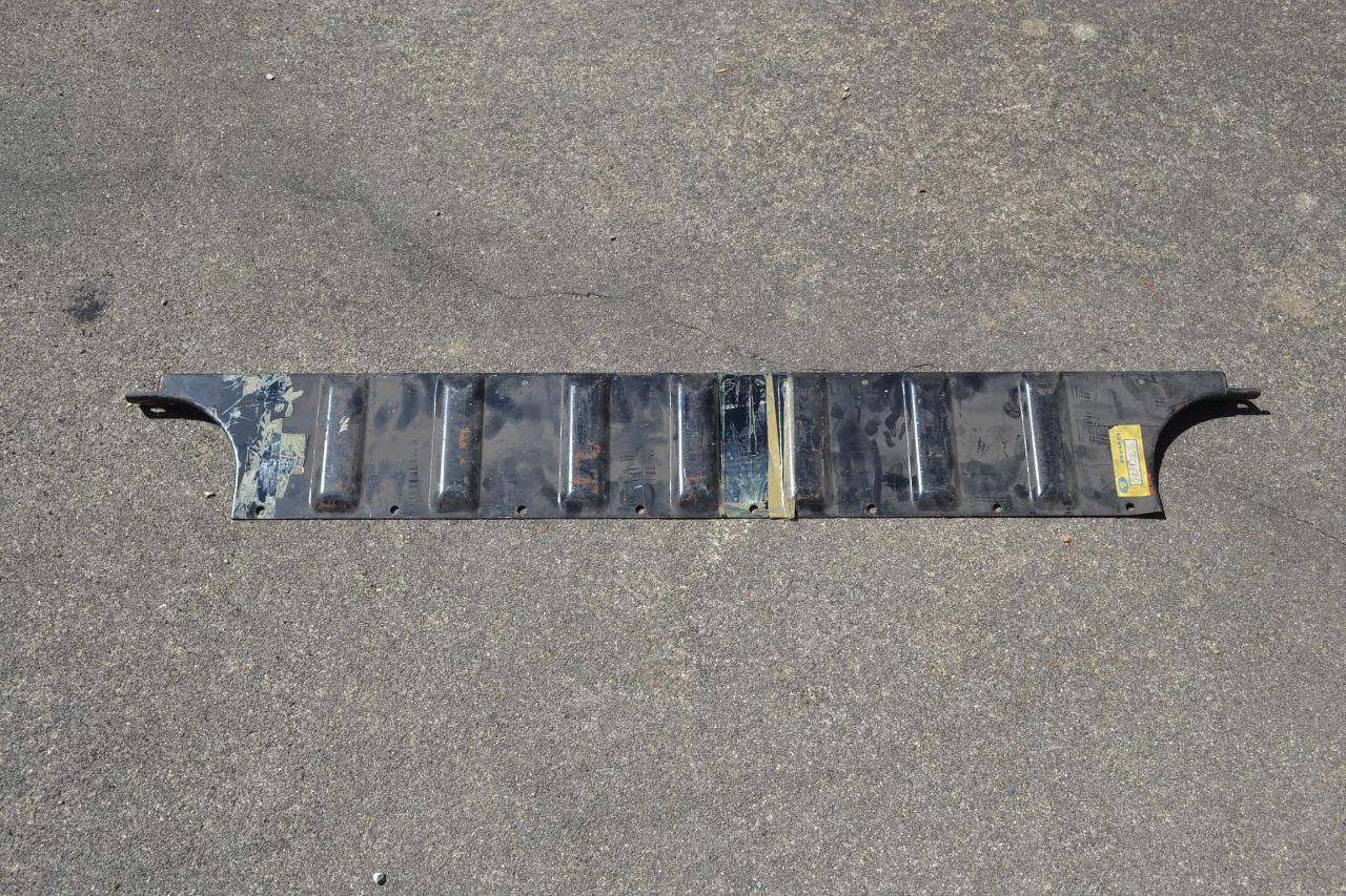 Prolongement plancher de charge PEUGEOT 504 BREAK LesAnciennes.com