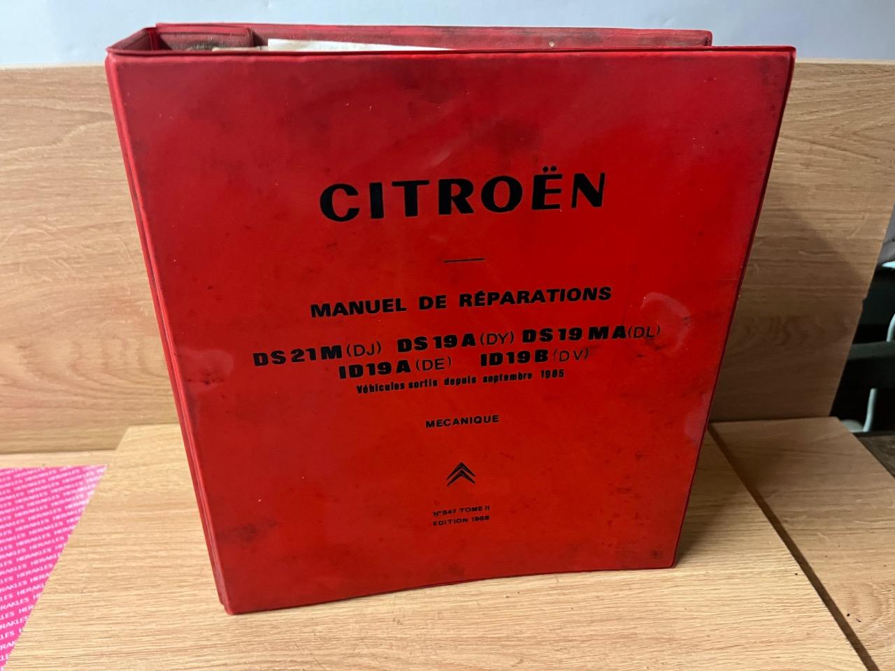 Manuel de réparations pour DS19 et ID19. LesAnciennes.com