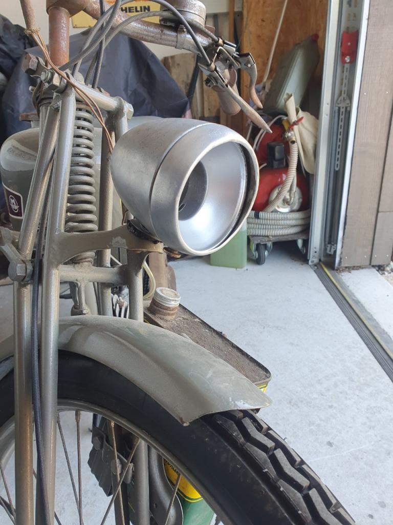 Recherche pièces MOTOBECANE B1 poney b1 v2 LesAnciennes.com