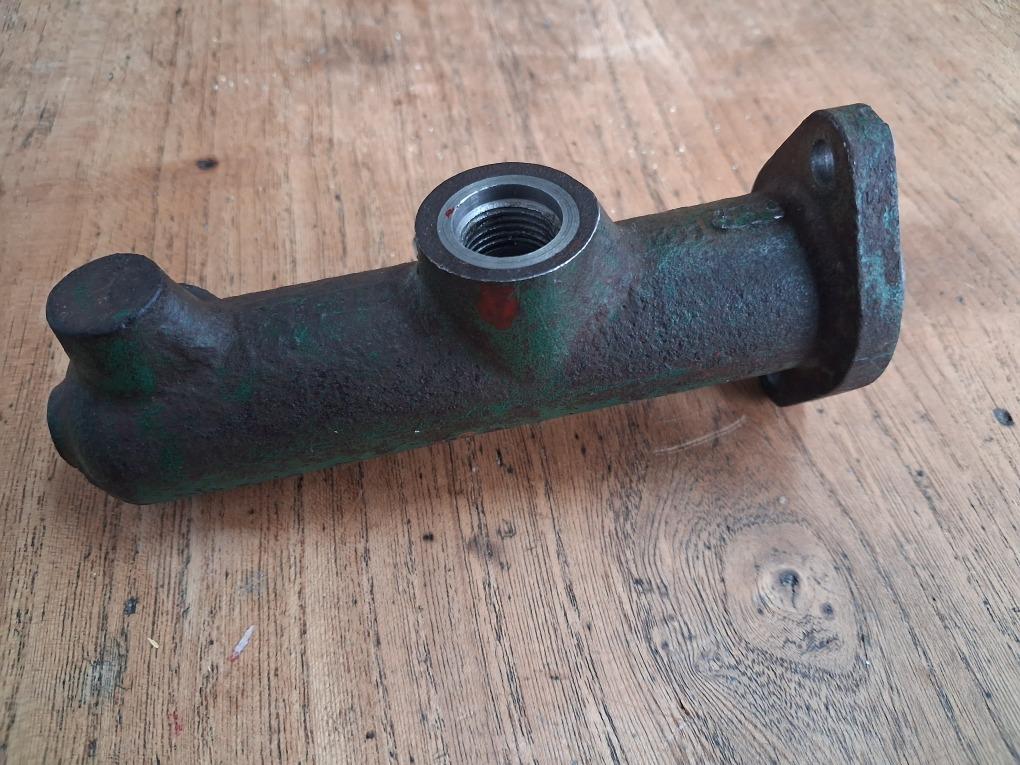 Recherche Maitre cylindre d'embrayage LesAnciennes.com