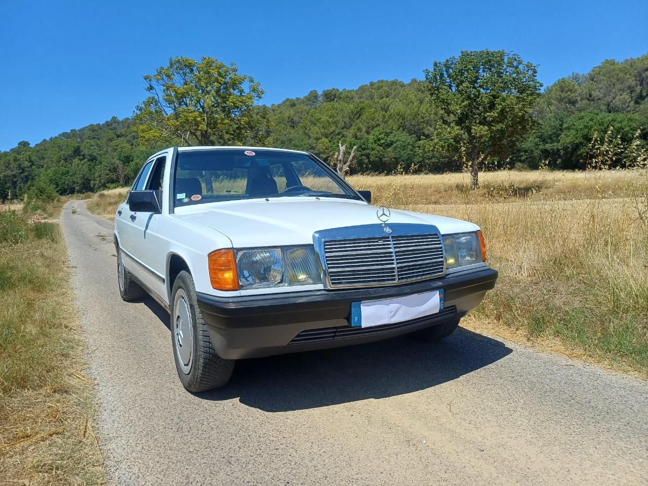 MERCEDES 190 E 2.0 122cv 99105kms - 1987 LesAnciennes.com