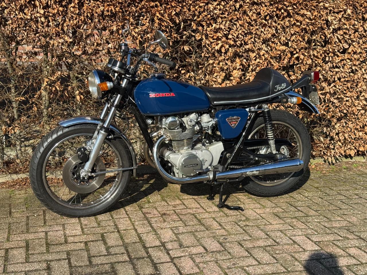 HONDA CB 450 - 1973 LesAnciennes.com