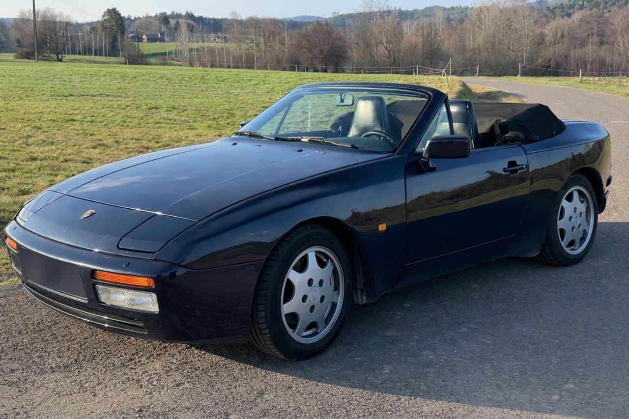 PORSCHE 944 S2 Cabriolet - 1990 LesAnciennes.com