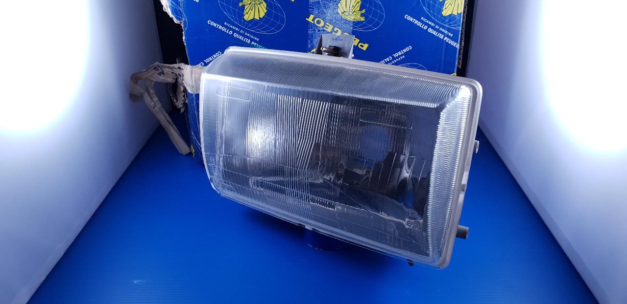Phare optique avant droit CIBIE PEUGEOT 305 LesAnciennes.com