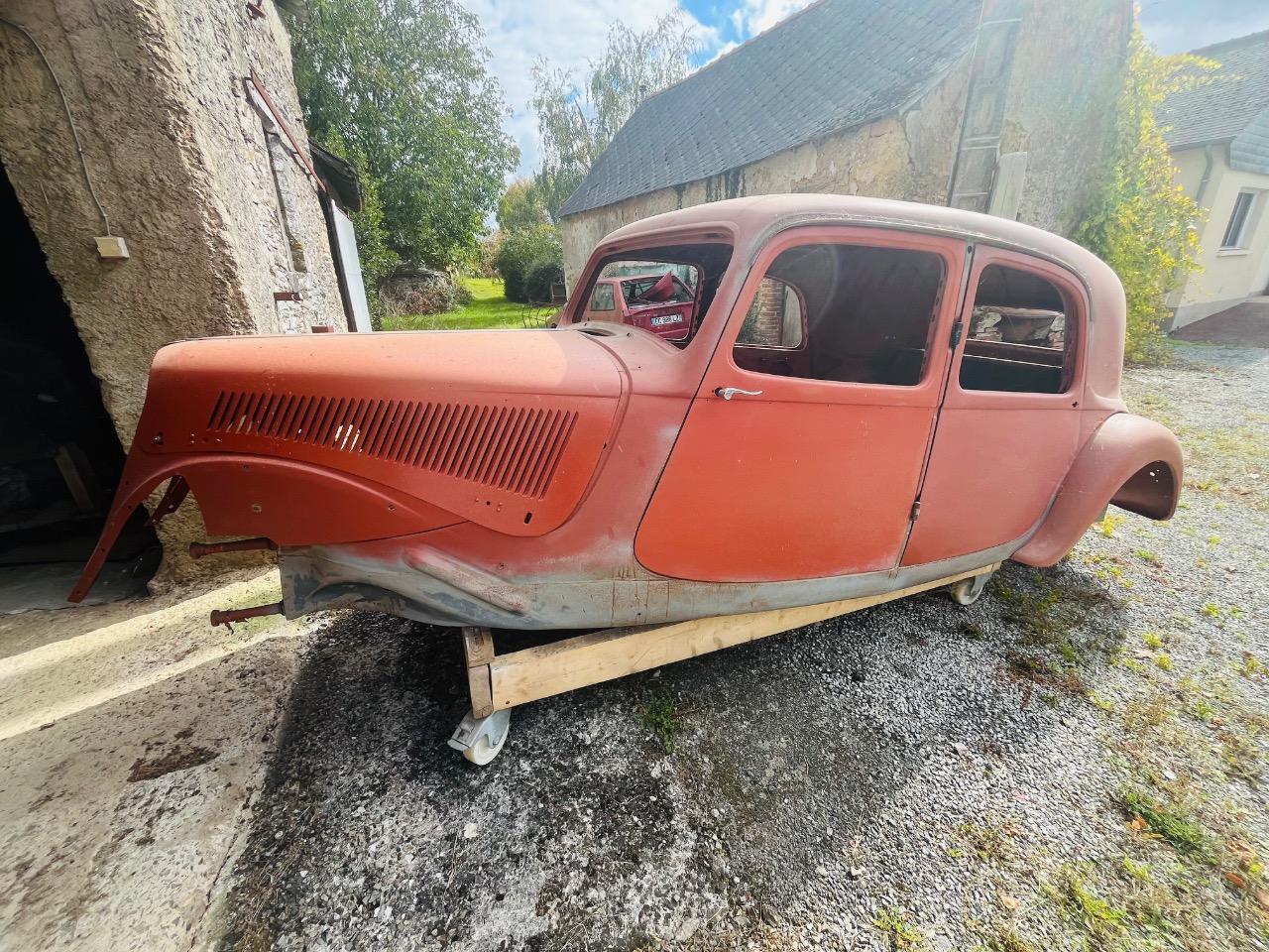 CITROEN Traction 11 B - 1956 LesAnciennes.com