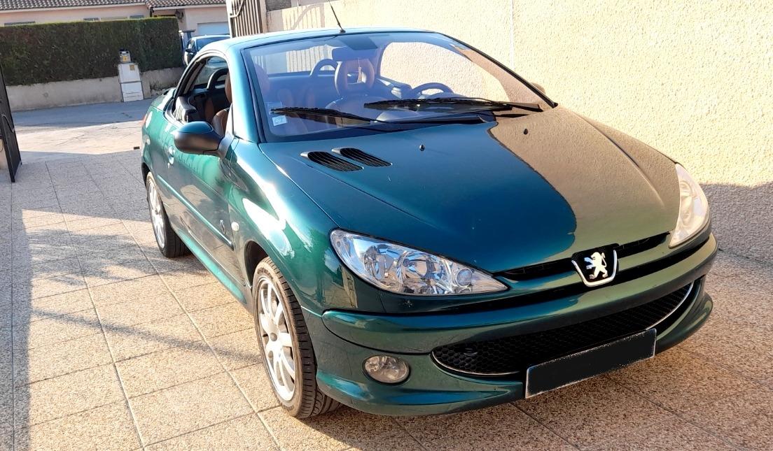 PEUGEOT 206 CC Roland Garros - 2002 LesAnciennes.com