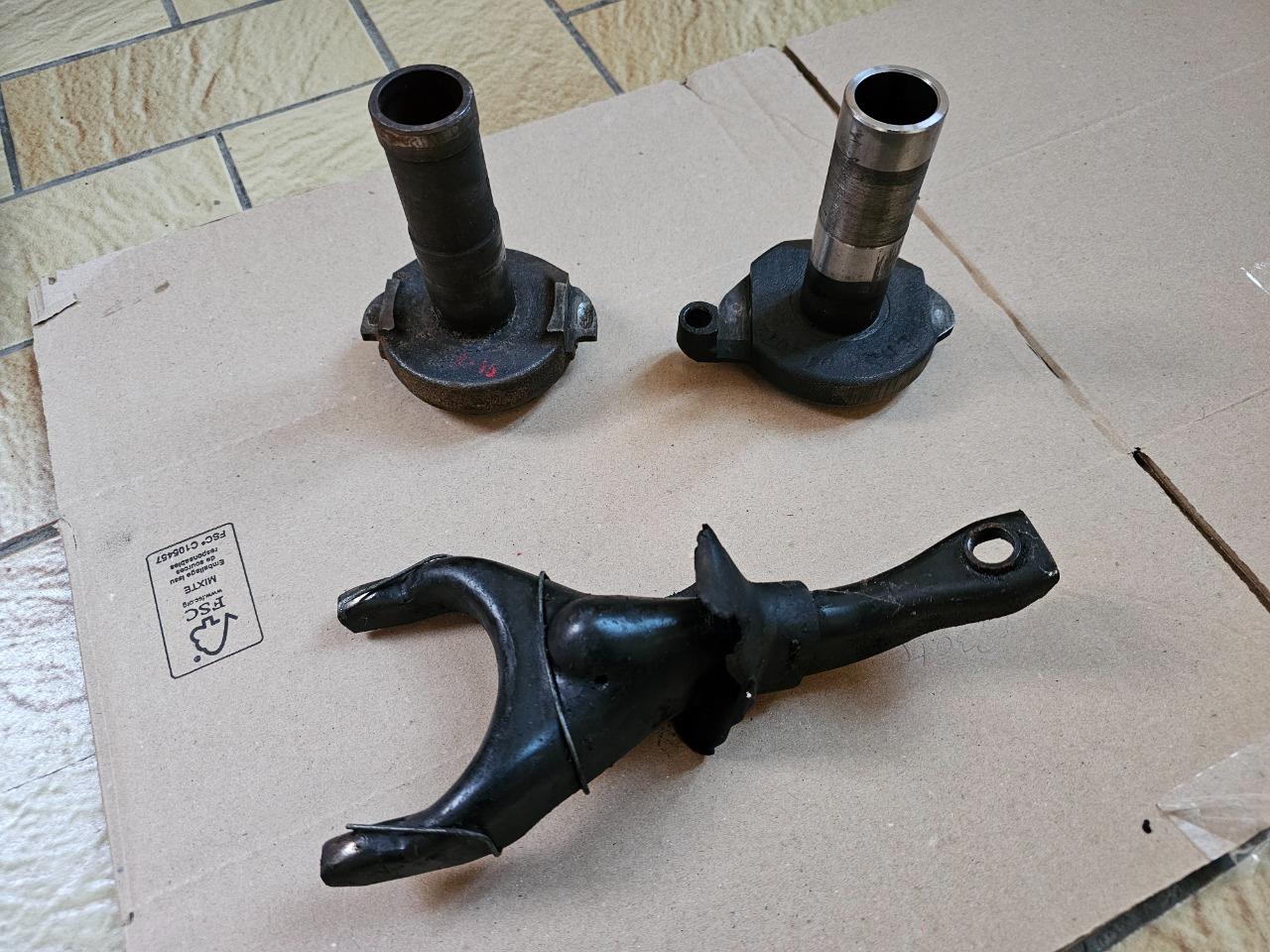 Butée CITROEN DS LesAnciennes.com