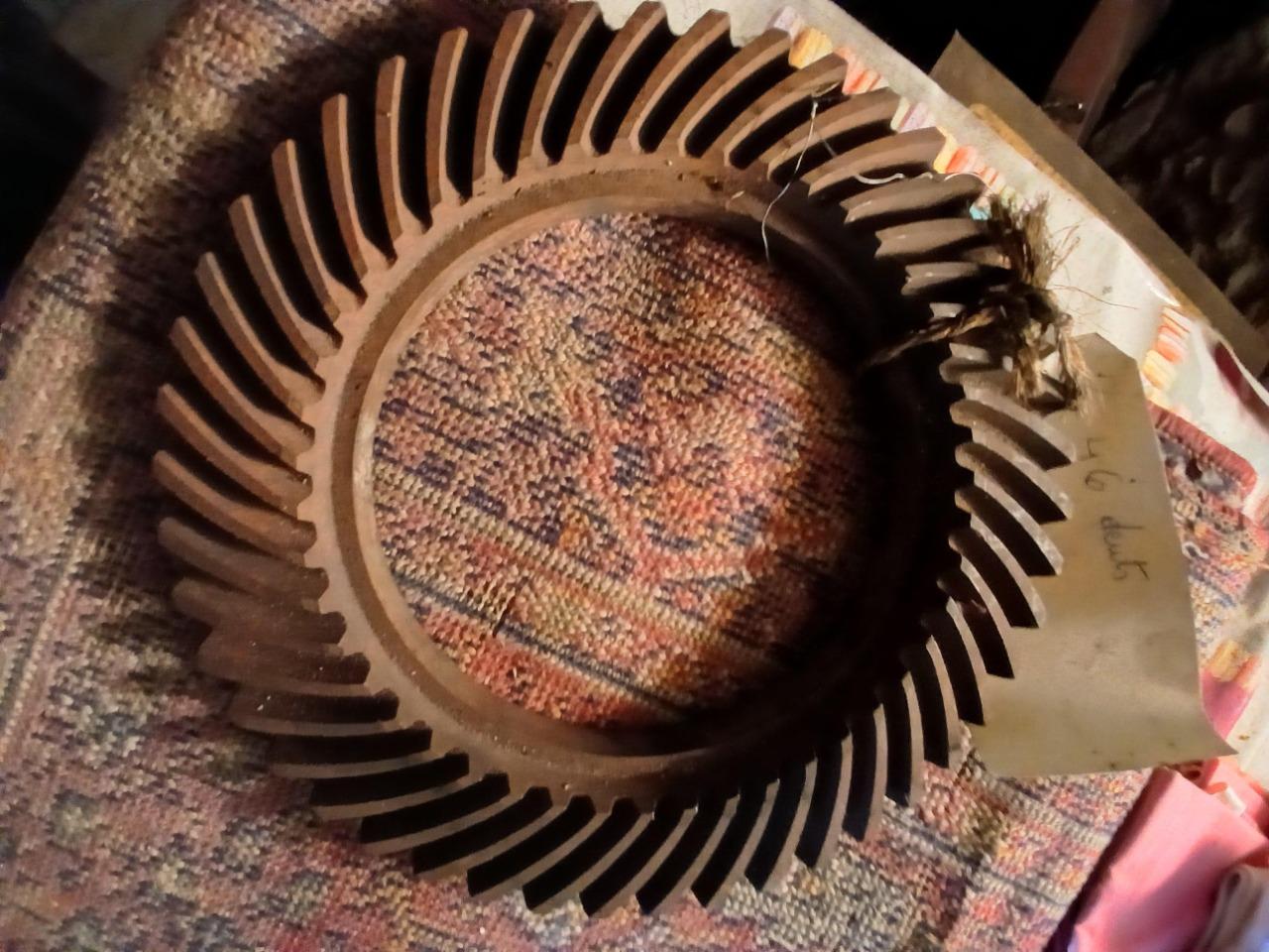 Couronne de boite c4-c6 LesAnciennes.com