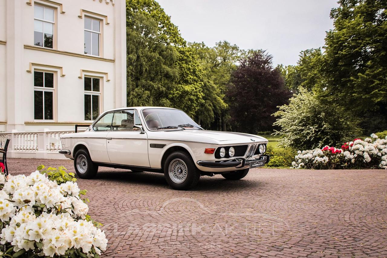 1972 BMW 3.0  CSA LesAnciennes.com