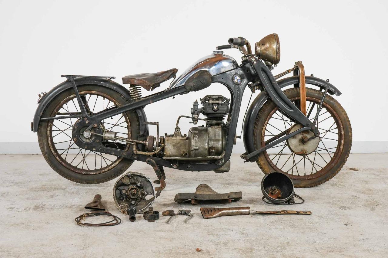 BMW R2 - 1931 LesAnciennes.com