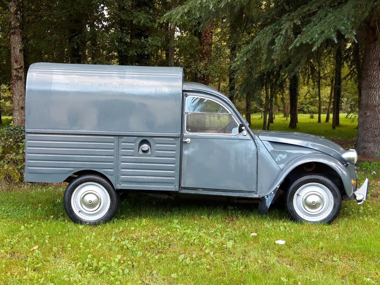 CITROEN 2CV AKS 400 fourgonnette - 1975 LesAnciennes.com