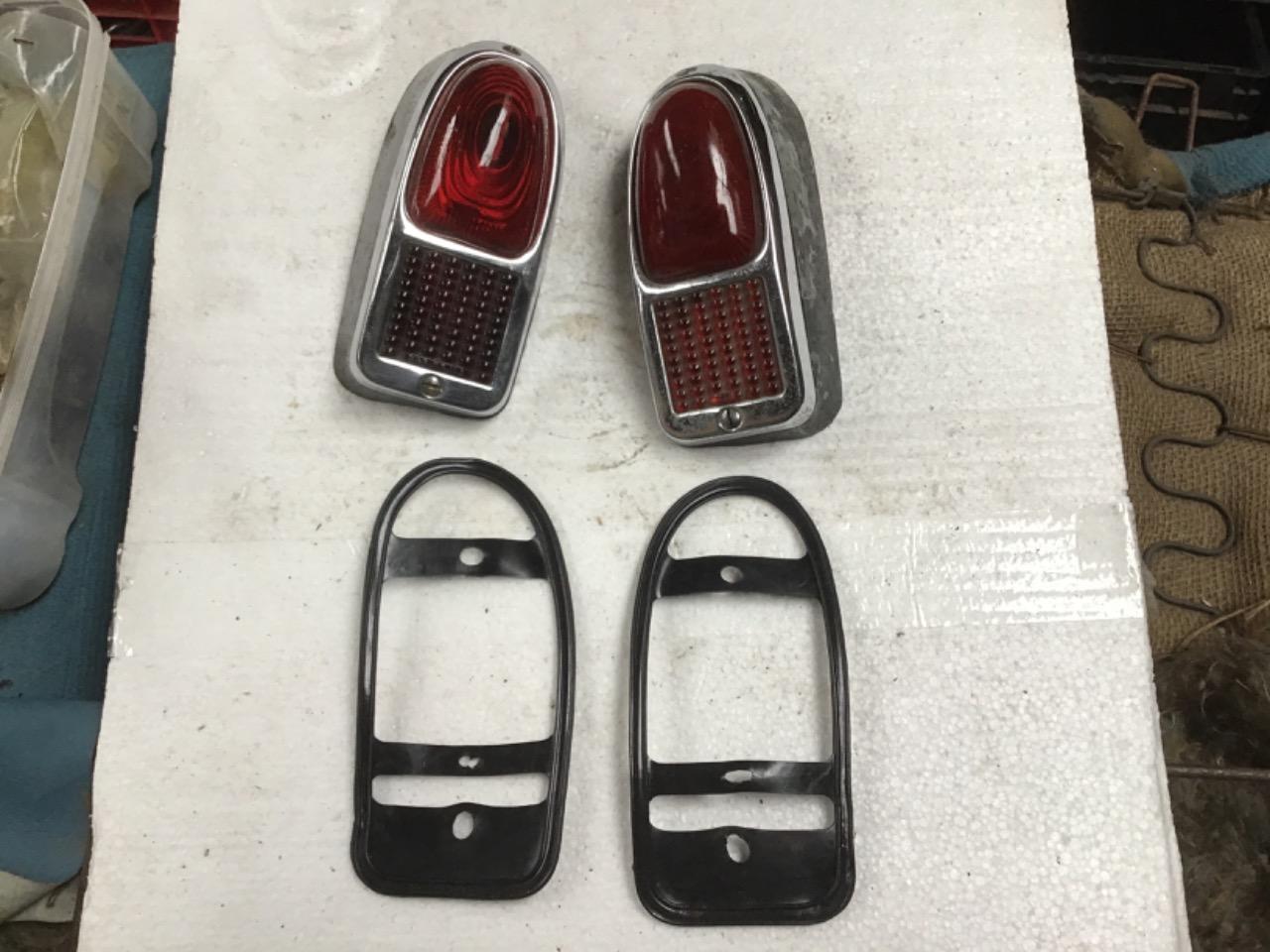 FEUX FERRAND PEUGEOT 203 LesAnciennes.com