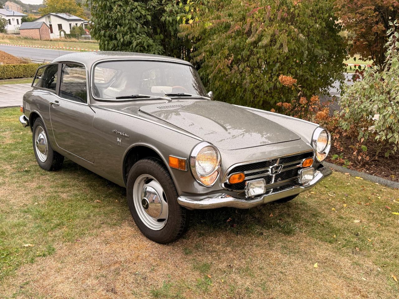 HONDA S800 - 1969 LesAnciennes.com