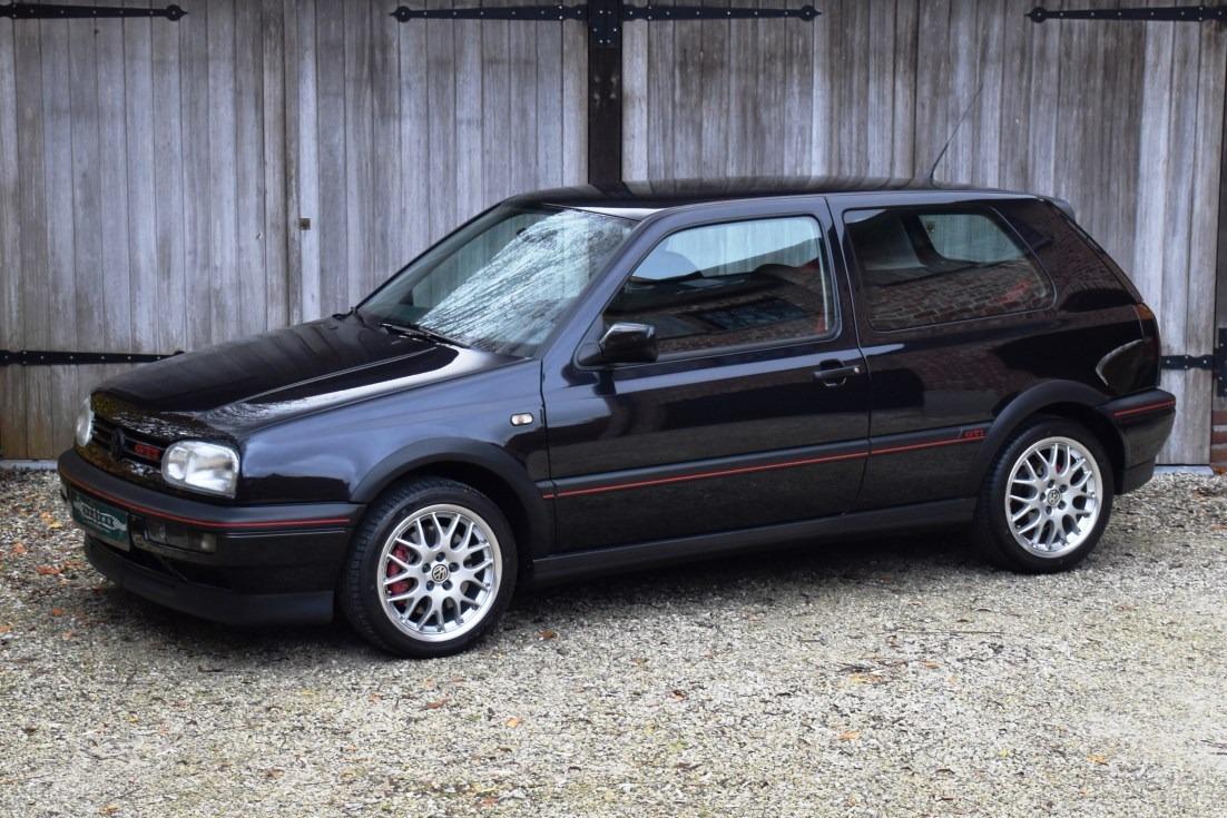 VOLKSWAGEN Golf GTI '20 Jahre' - 1997 LesAnciennes.com