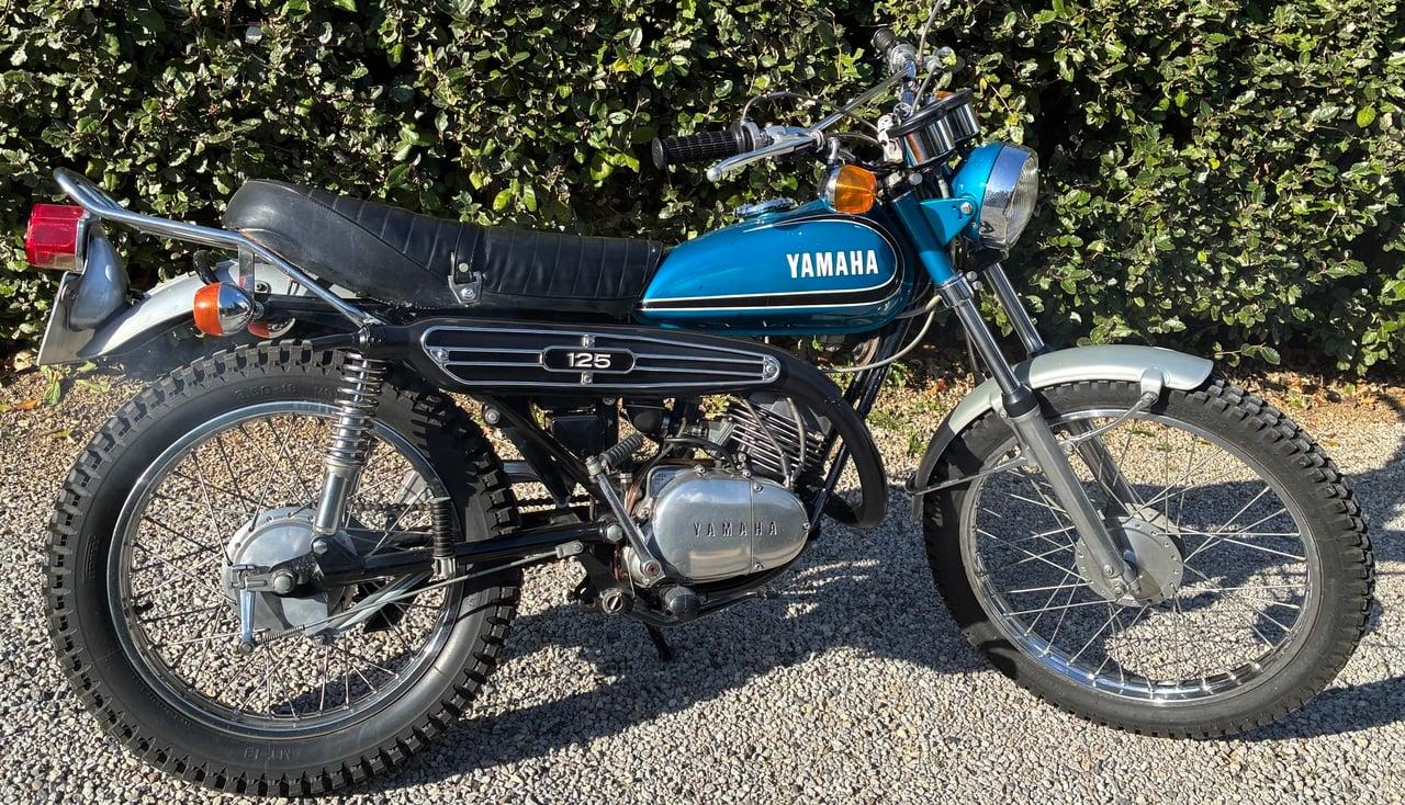 1973 Yamaha AT2/DT125E LesAnciennes.com