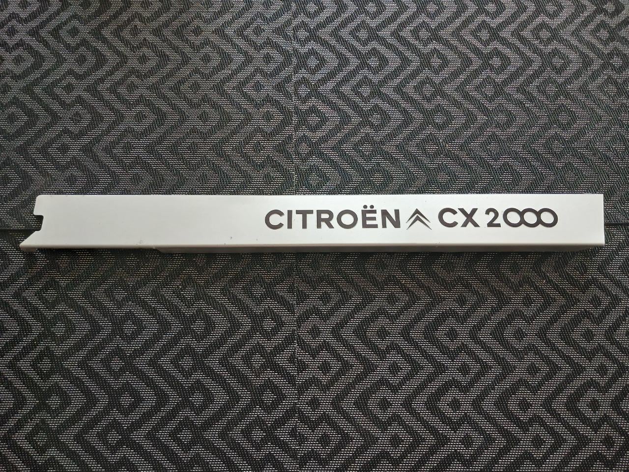 Monogramme CITROEN CX 2000 LesAnciennes.com