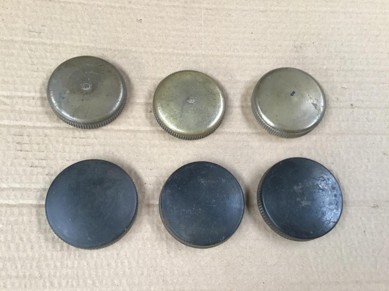 BOUCHON RADIATEUR PEUGEOT 203/403. D3. D4 LesAnciennes.com