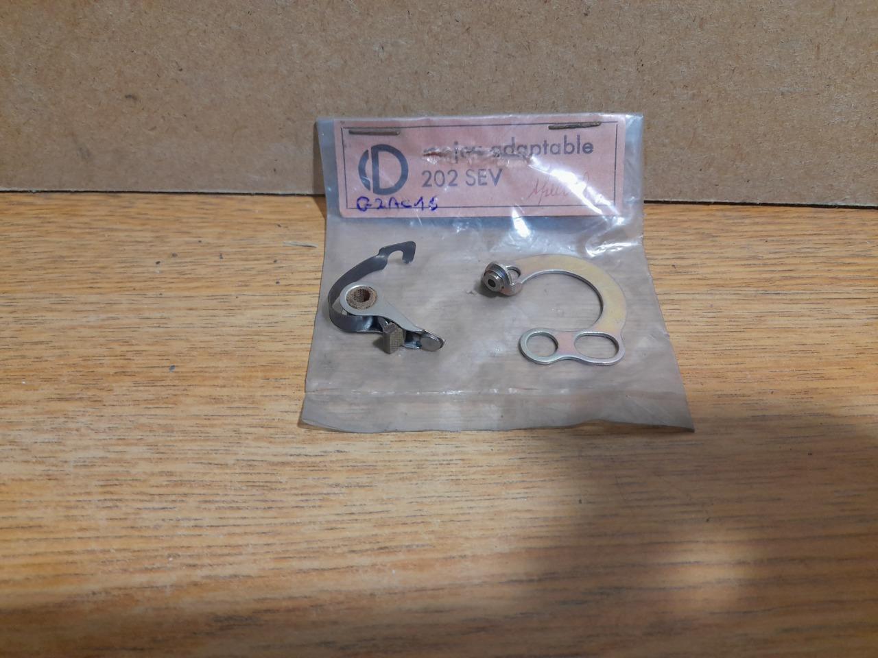 Rupteur vis platinées Peugeot 203 403 404 LesAnciennes.com