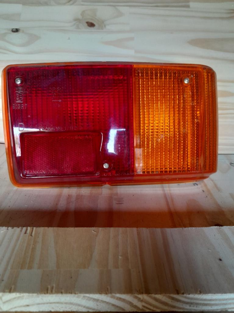 Feu Arrière Droit Pour Peugeot 104 3 Portes - Pièce D'occasion Testée