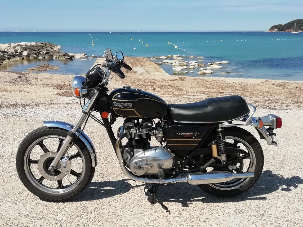TRIUMPH Bonneville T140 spécial - 1979 LesAnciennes.com