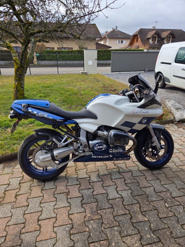 BMW R1100 S - 2002 LesAnciennes.com