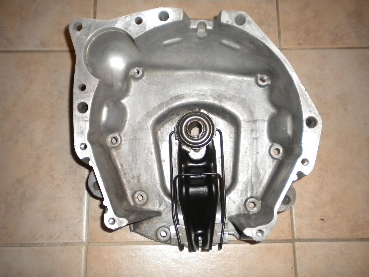 Cloche a butée guidée origine r8 gordini r8s LesAnciennes.com