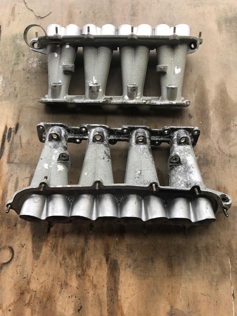 Collecteurs d'admission pour Ferrari 348 LesAnciennes.com