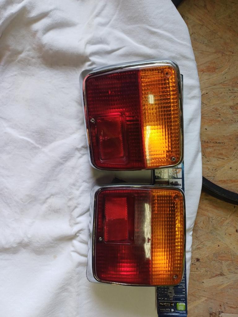 Feux PEUGEOT 304 Cabriolet ou coupé LesAnciennes.com