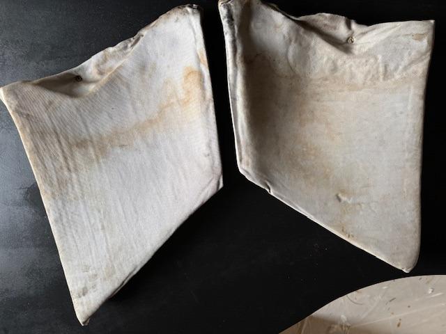 Paire Custodes Intérieures DS Pallas à habiller. LesAnciennes.com