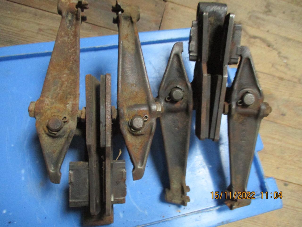 Trier de frein D S 21 LesAnciennes.com