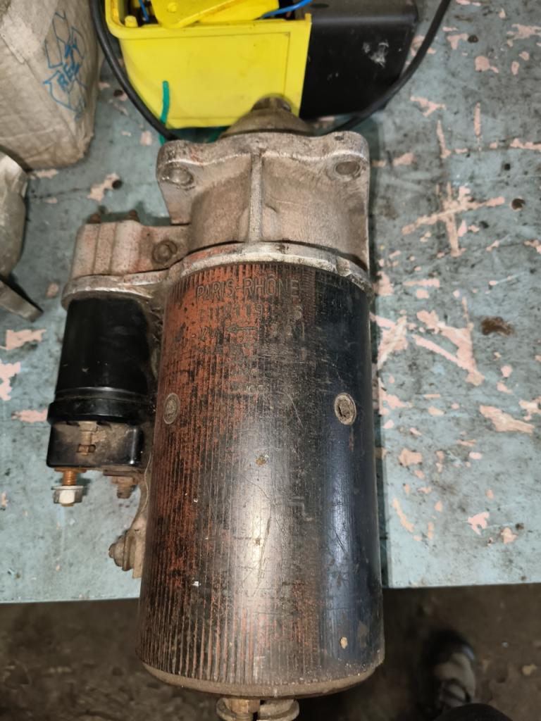 Démarreur ParisRhône D11E119 .12 V,10 dents, testé LesAnciennes.com