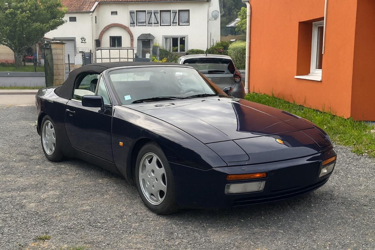 PORSCHE 944 S2 cabriolet - 1990 LesAnciennes.com