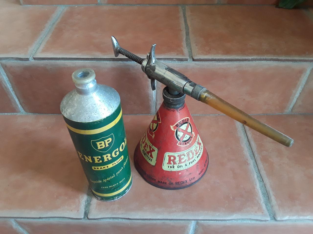 Pulvérisateur, bidon BP LesAnciennes.com
