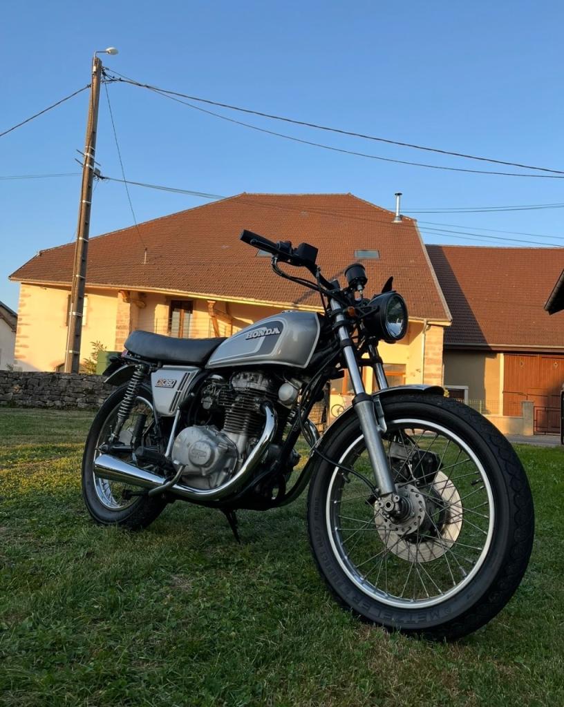 HONDA CB 360 - 1974 LesAnciennes.com