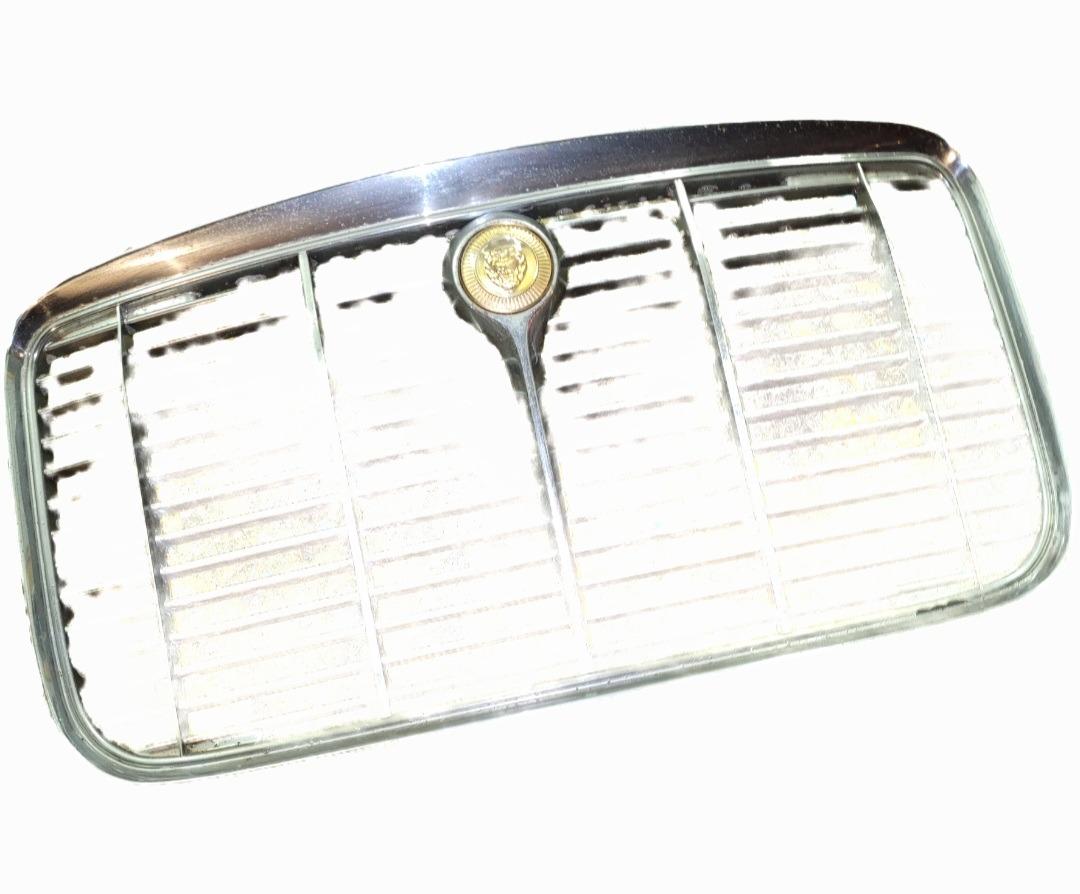 CALANDRE JAGUAR XJ6 SERIE 1 LesAnciennes.com