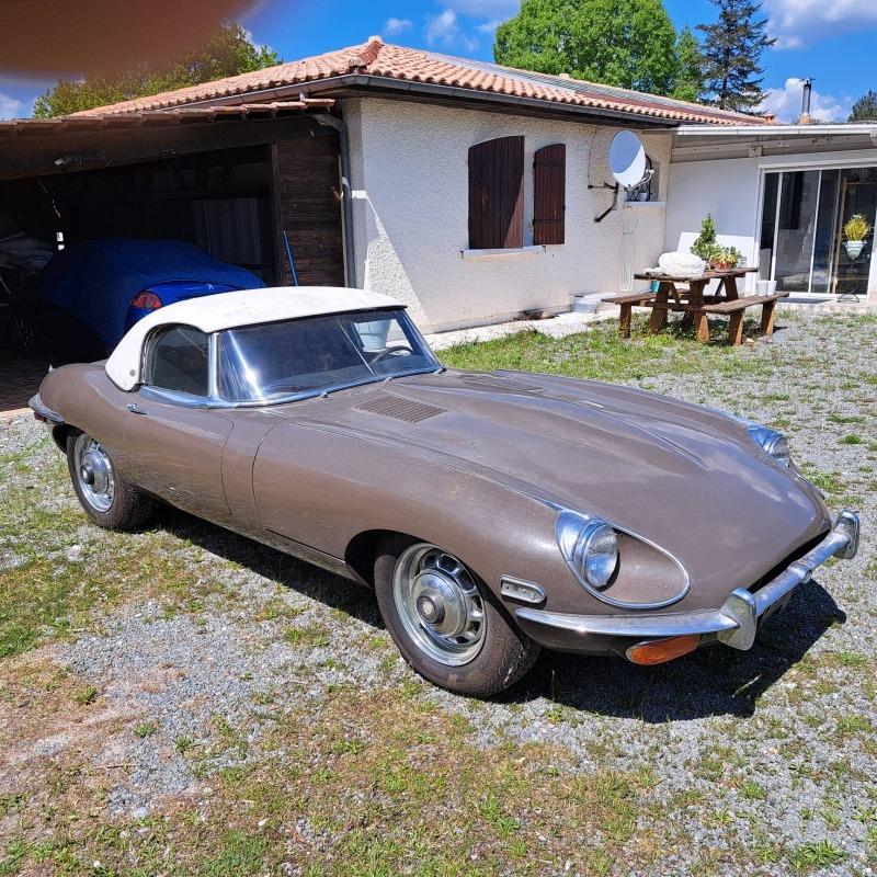 JAGUAR Type E Cabriolet - 1971 LesAnciennes.com