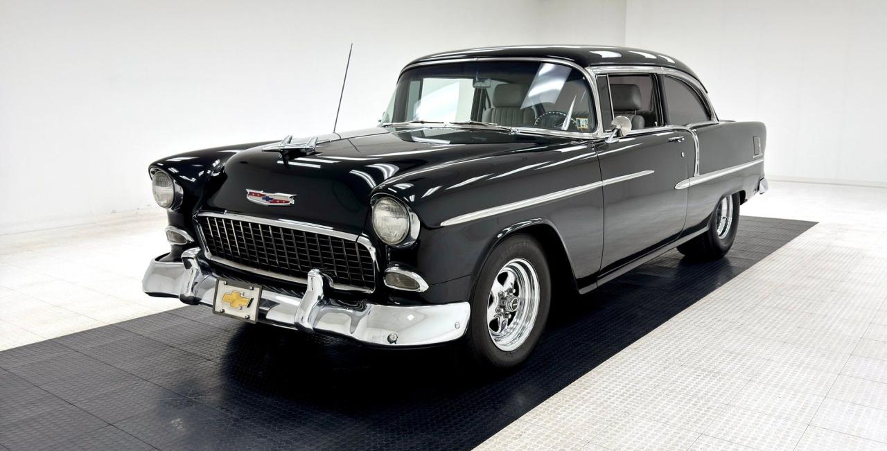 1955 Chevrolet Bel Air 2 Door Sedan LesAnciennes.com