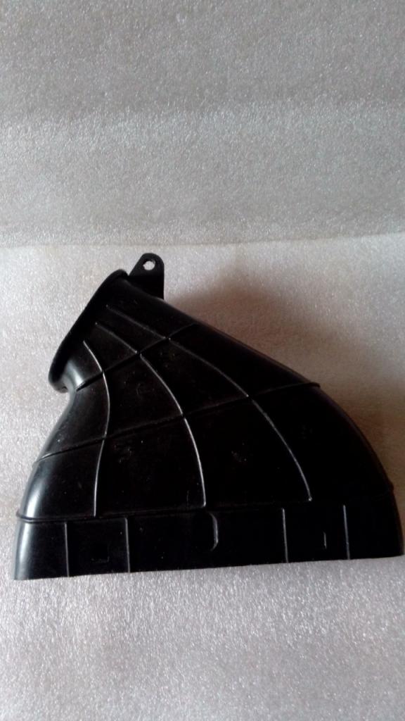 Prise d'aire LANCIA Beta coupe hpe spider VX LesAnciennes.com