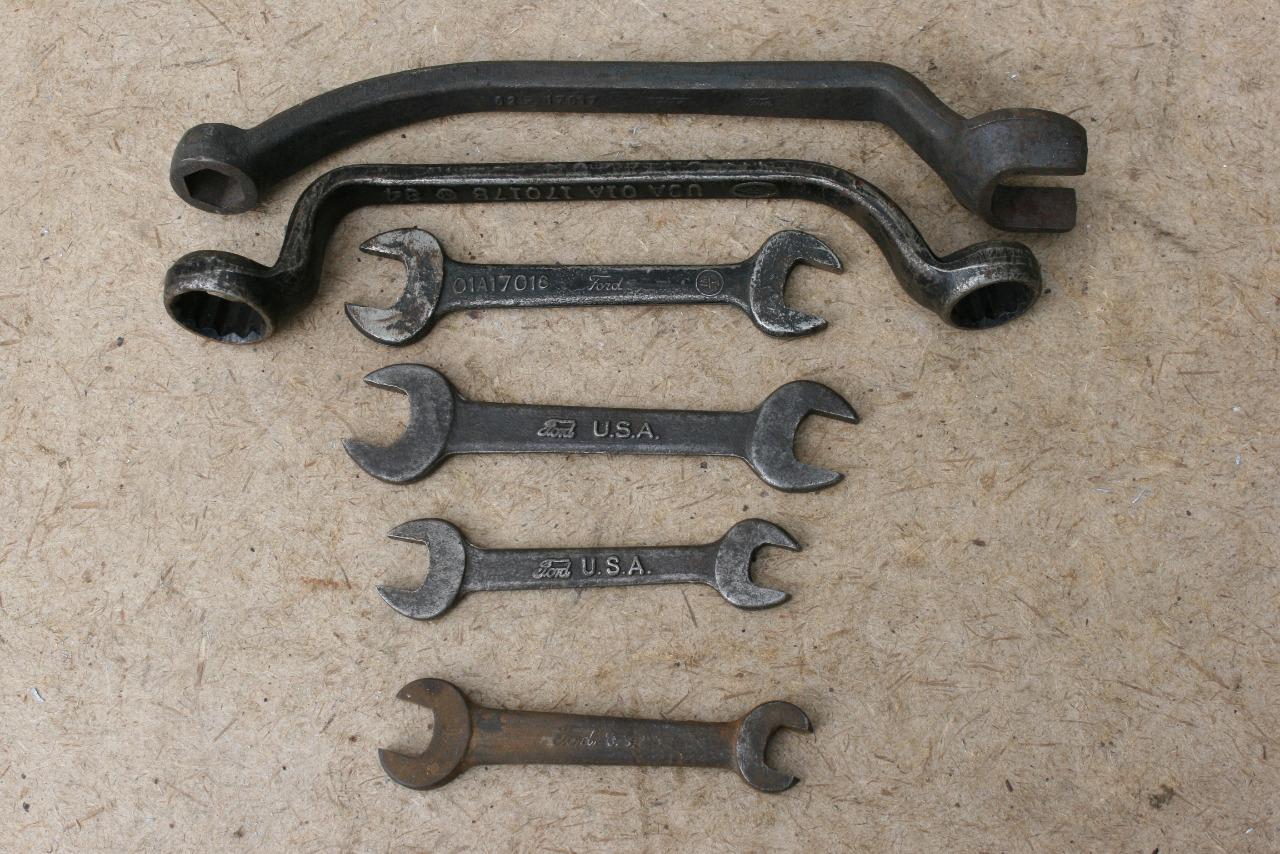 Clef outillage FORD USA Lot LesAnciennes.com