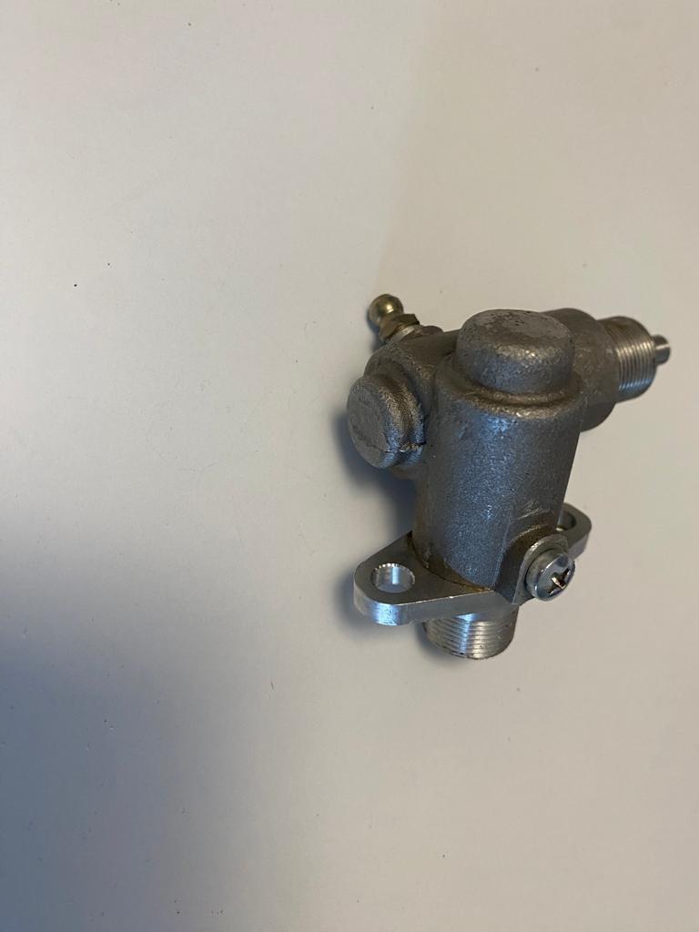 Renvoi de compteur pour Lamborghini Miura, Espada LesAnciennes.com