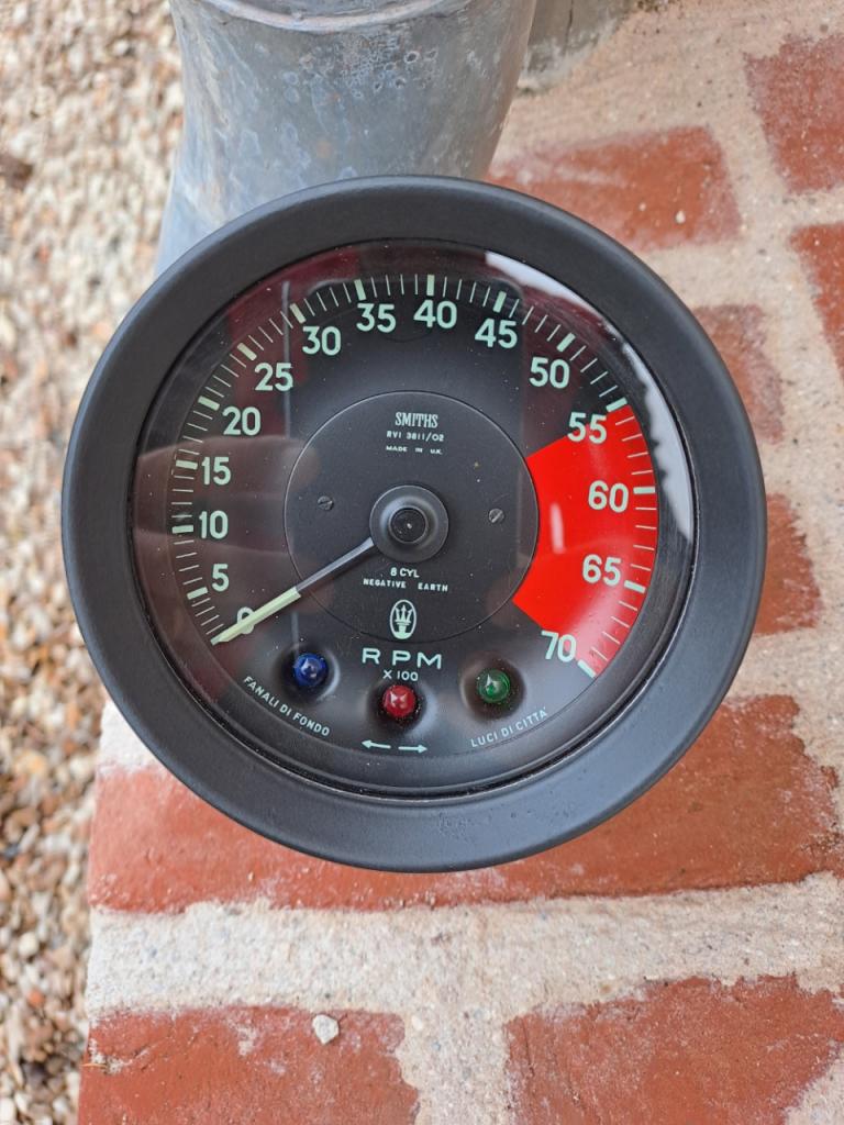 Compteur MASERATI bora ou autre LesAnciennes.com